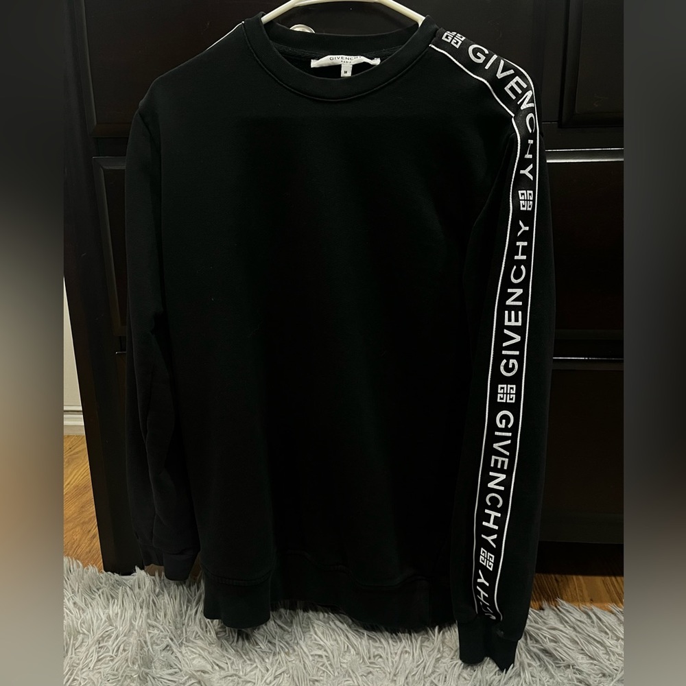 GIVENCHY Sweater/Crewneck